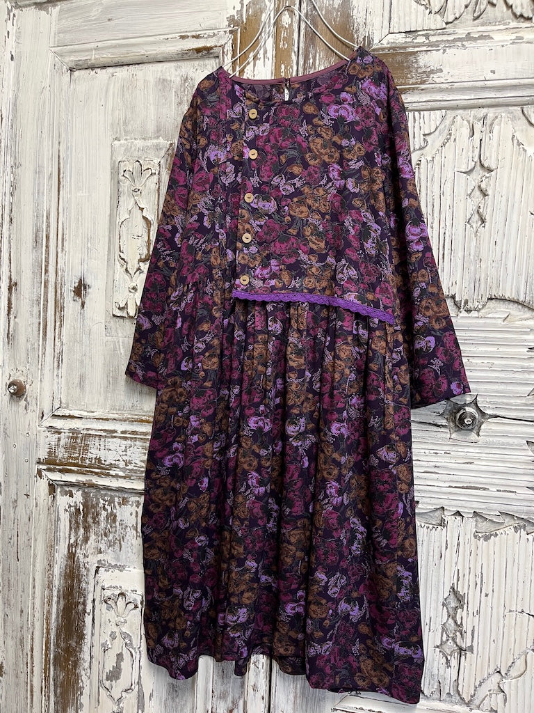 mor çiçek desenli elbise 