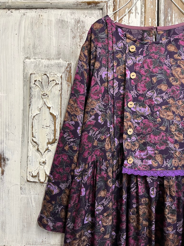 mor çiçek desenli elbise 