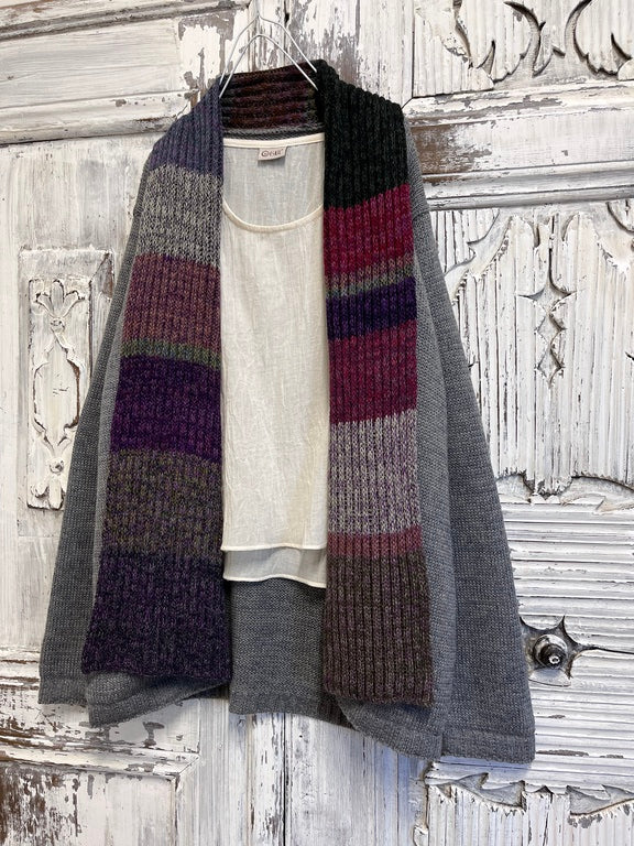 Gri uzun kollu hırka