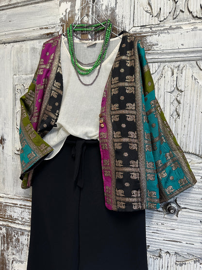 el işi süslemeli renkli ceket