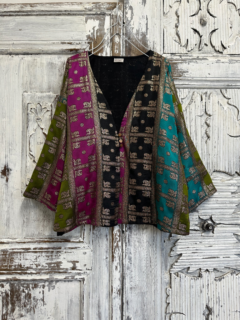 el işi süslemeli renkli ceket