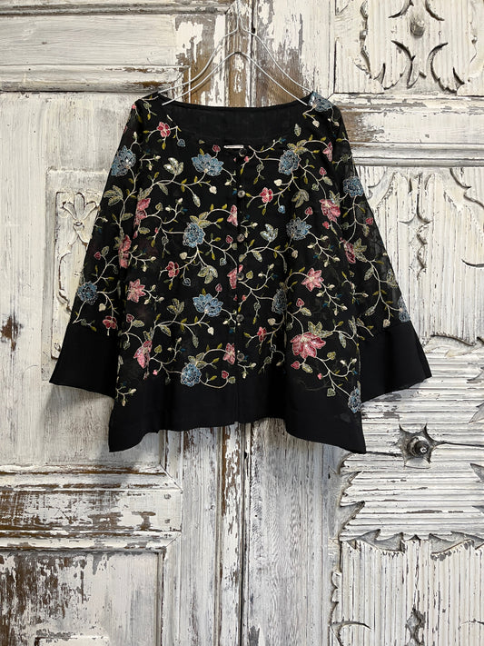 el işi süslemeli şık siyah ceket