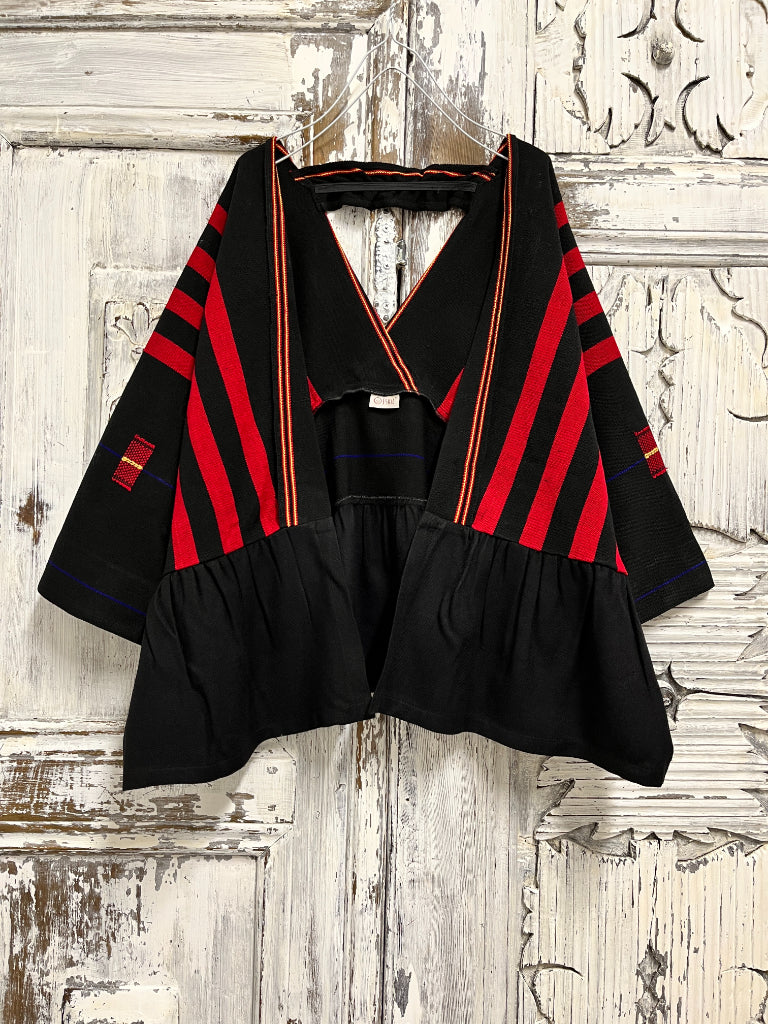 el dokuma kırmızı çizgili ceket