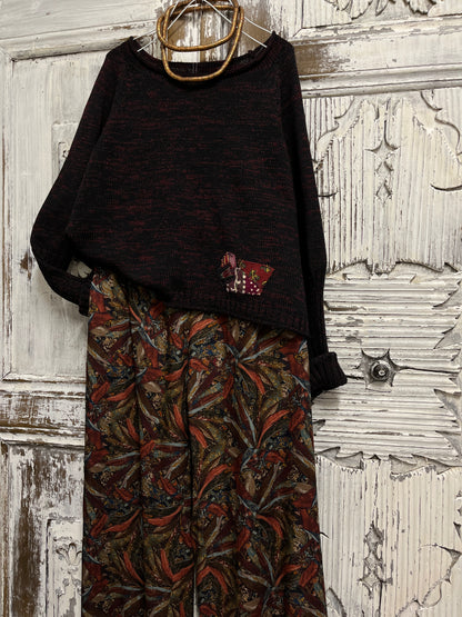 siyah triko el işi süslemeli 