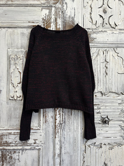 siyah triko el işi süslemeli 