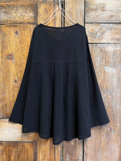 Uzun Önden Açık Siyah Bluz