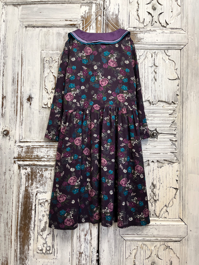 mor çiçek desenli bebe yakalı elbise