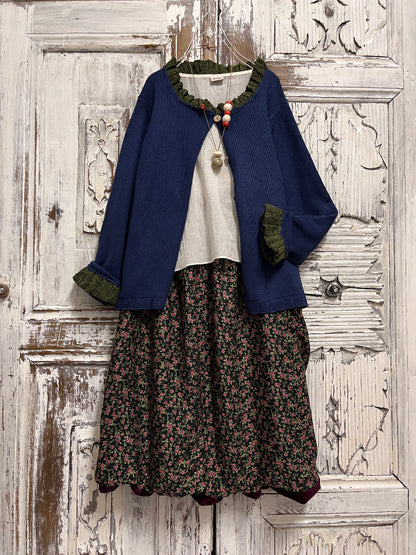 Lacivert triko hırka yakası ve kolu fırfırlı