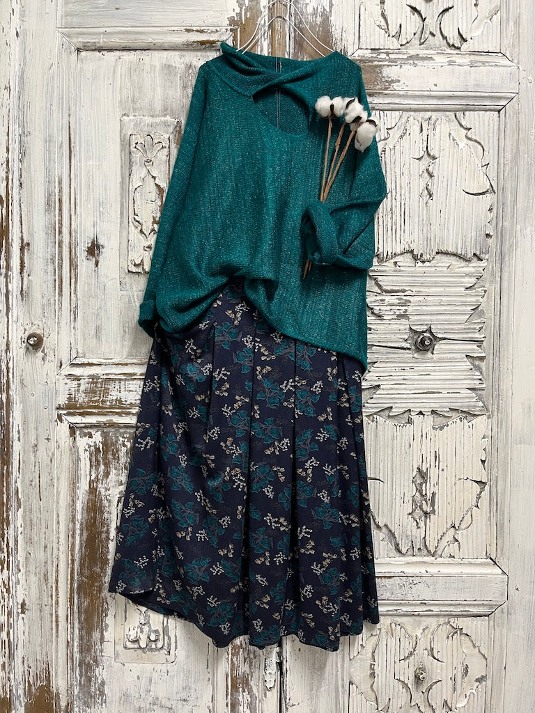 moher petrol rengi yaka pencere detay triko