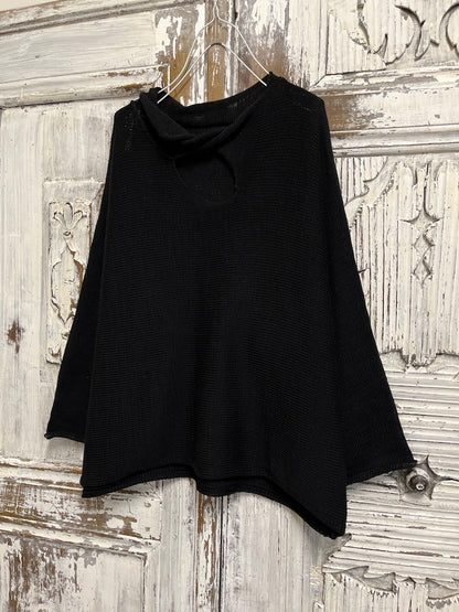 siyah salaş yaka pencere detay triko