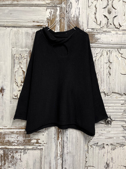 siyah salaş yaka pencere detay triko