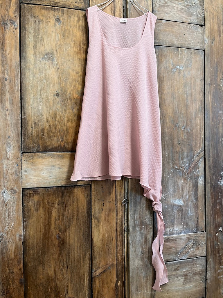 pamuklu kolsuz pembe bluz