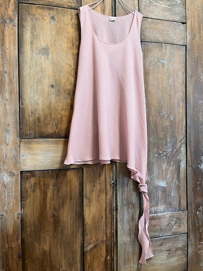 pamuklu kolsuz pembe bluz