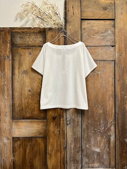 Yırtmaç Yaka Detay Bluz